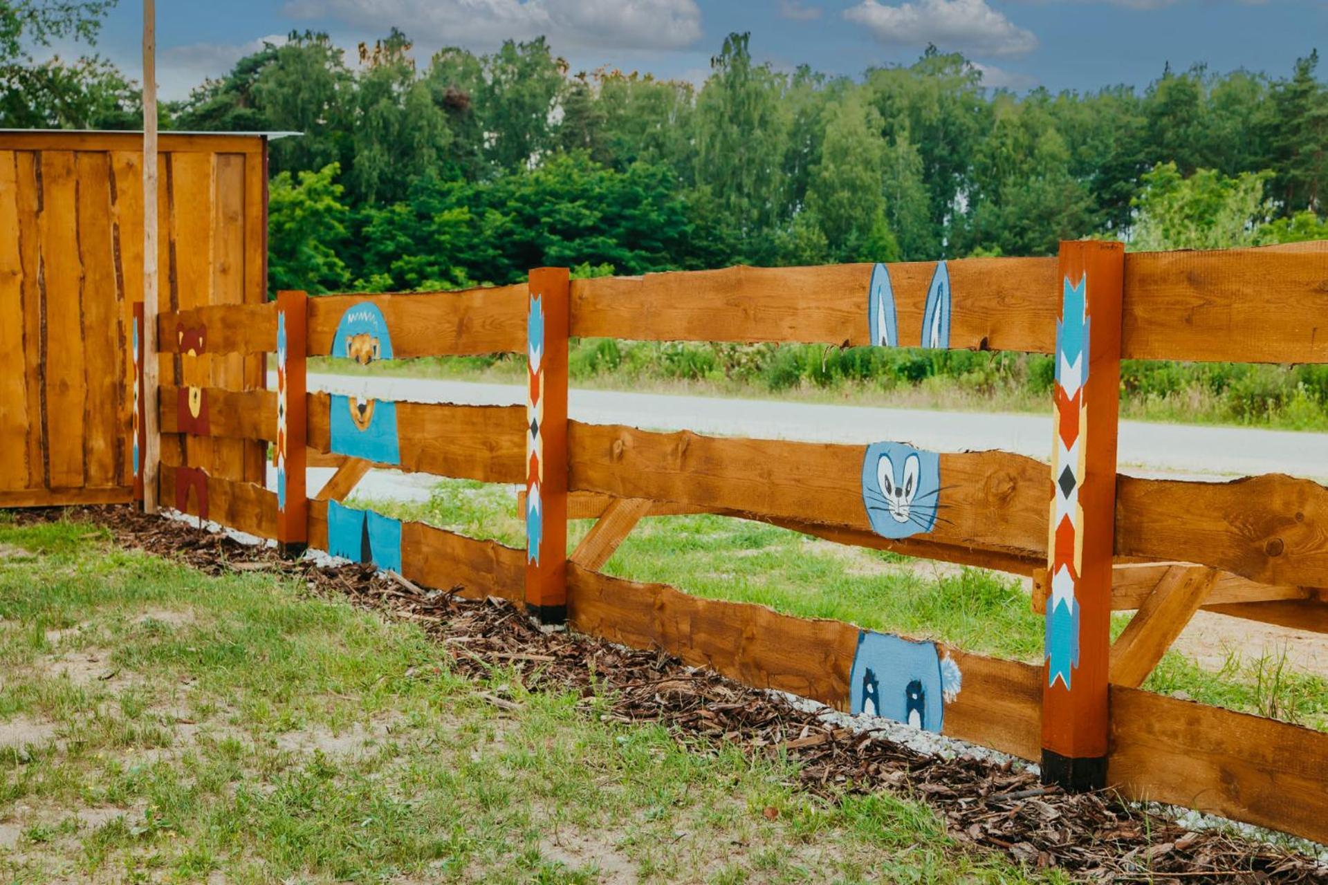 Отель Indiana Camp - 150 M Od Suntago Park Grabce-Towarzystwo Экстерьер фото
