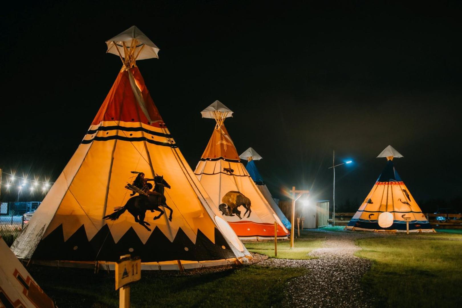 Отель Indiana Camp - 150 M Od Suntago Park Grabce-Towarzystwo Экстерьер фото